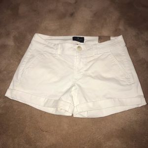 White AE NWT shorts